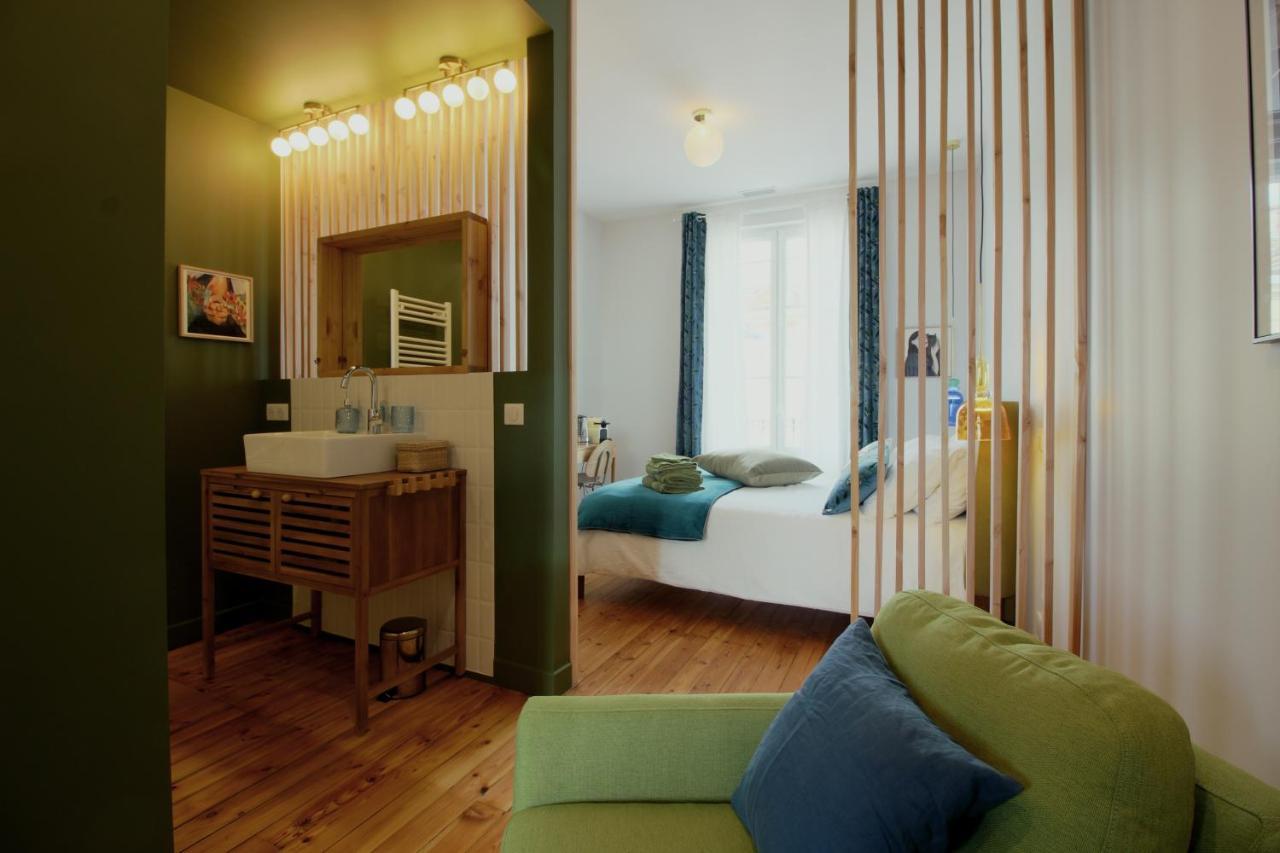 Maison D'Hotes Alma บอร์โด ภายนอก รูปภาพ