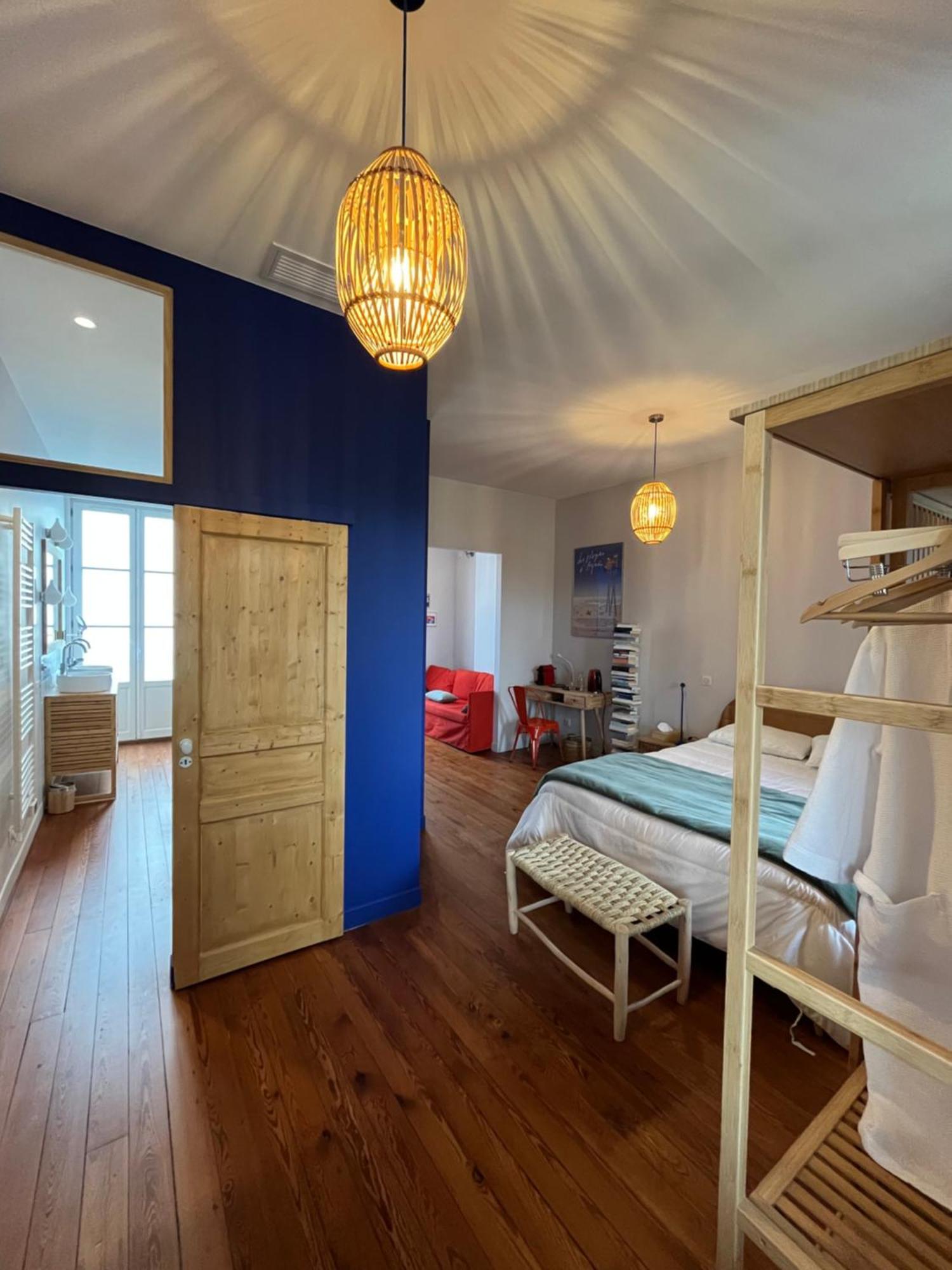 Maison D'Hotes Alma บอร์โด ภายนอก รูปภาพ